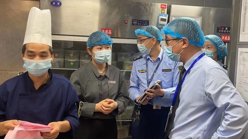 小标题：保质期背后的科学原理
